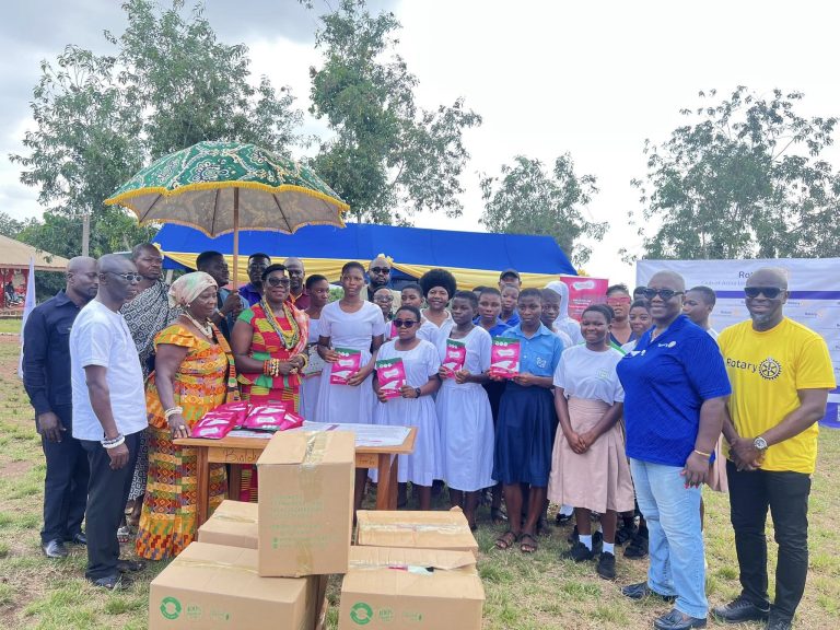 Rotary Club Promotes Adolescent Hygiene in Schools